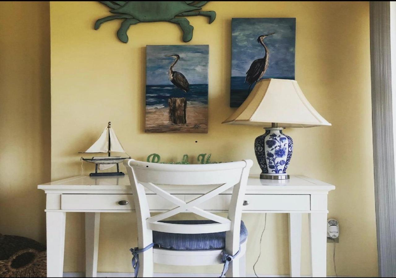 Beach Bungalow At Ocean Village 포르 피어스 외부 사진