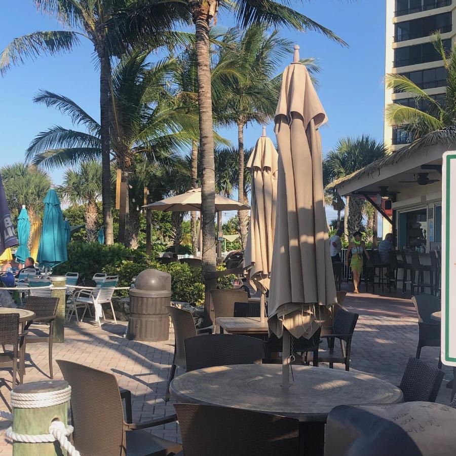 Beach Bungalow At Ocean Village 포르 피어스 외부 사진